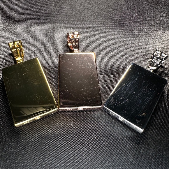 14k Diamond Urn vault pendant for ashes, Ash holder, Pet/Human urn for ashes, - Picture 4 of 8